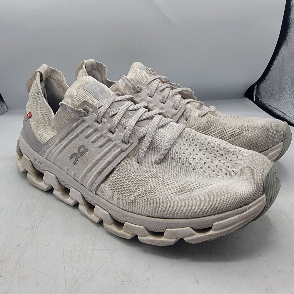 ON Cloudswift 3 Womens 10 Triple White Running Shoes Athletic Sneakers Walking